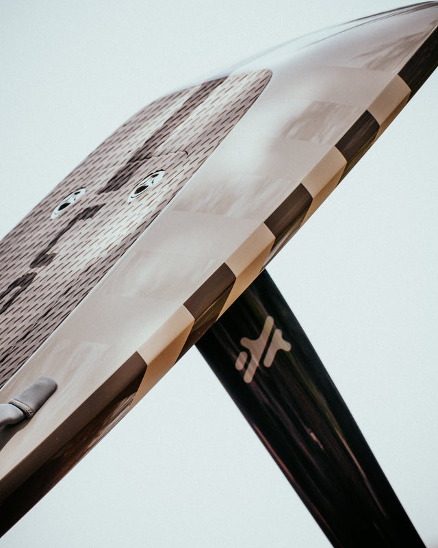 The Future of eFoiling: A Look at Technological Advances and Trends in Water Sports