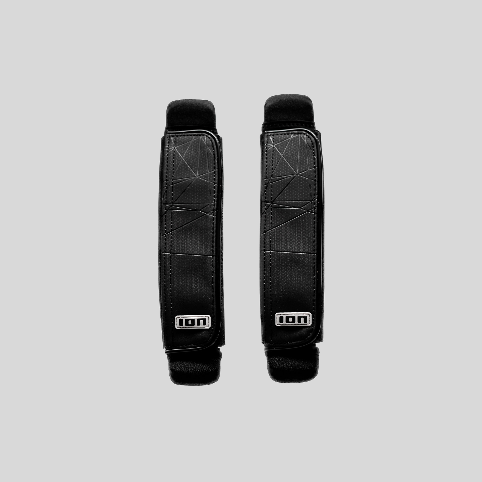 Aerofoils Ayak Kayışları ION tarafından Audi etron eFoil Yarışması için Bir Set (2 parça)